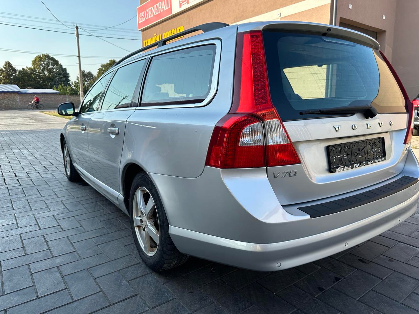 Volvo V70 DRIVe 1.6 dizel 2010 god.